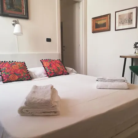 招待所 Casa Del Sole 那不勒斯